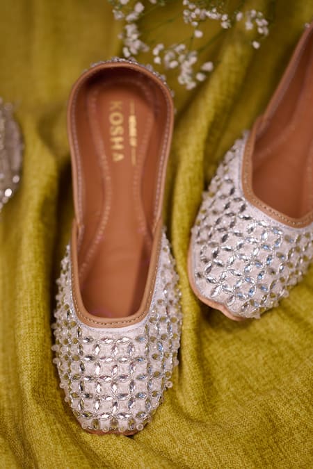 Shop House Of Kosha White Crystal Cascade Embellished Juttis at Aza Fashions Shop_House Of Kosha_White Crystal Cascade Embellished Juttis _at_Aza_Fashions