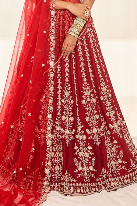 Disha Muchhala Red Silk, Organza Zari, Embroidery Scoop Neck Aari Bridal Lehenga Set Online at Aza Fashions Disha Muchhala_Red Silk, Organza Zari, Embroidery Scoop Neck Aari Bridal Lehenga Set _Online_at_Aza_Fashions