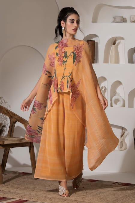 PREETI MEHTA Floral Bloom Pattern Kaftan With Pant 