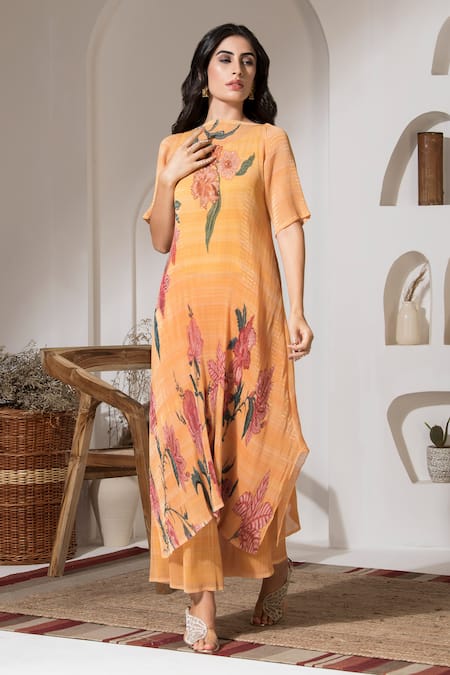 PREETI MEHTA Floral Bloom Pattern Kurta With Palazzo 