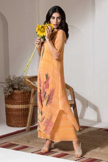 Buy_Preeti Mehta_Yellow Lurex, Polyester Embroidery Split Floral Bloom Pattern Kurta With Palazzo _Online_at_Aza_Fashions