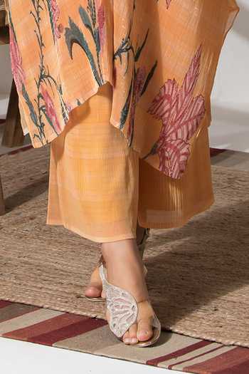 Preeti Mehta_Yellow Lurex, Polyester Embroidery Split Floral Bloom Pattern Kurta With Palazzo _at_Aza_Fashions