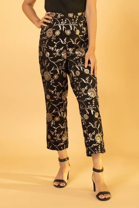 Buy_Preeti Mehta_Black Georgette, Viscose, Silk Embroidered Kaftan With Flower Banarasi Pant _Online_at_Aza_Fashions