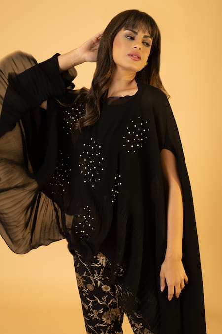Buy_Preeti Mehta_Black Georgette, Viscose, Silk Embroidered Kaftan With Flower Banarasi Pant 