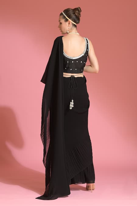 Shop Preeti Mehta Black Georgette, Chiffon Beads Round Neck Pleated Saree With Mirror Work Blouse at Aza Fashions Shop_Preeti Mehta_Black Georgette, Chiffon Beads Round Neck Pleated Saree With Mirror Work Blouse _at_Aza_Fashions