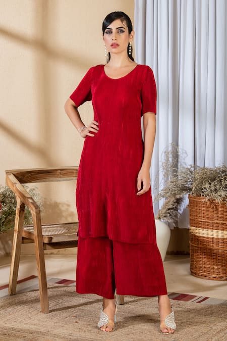 Preeti Mehta_Red Satin, Organza, Polyester Embroidery Pleated Kurta Set With Floret Dupatta _at_Aza_Fashions