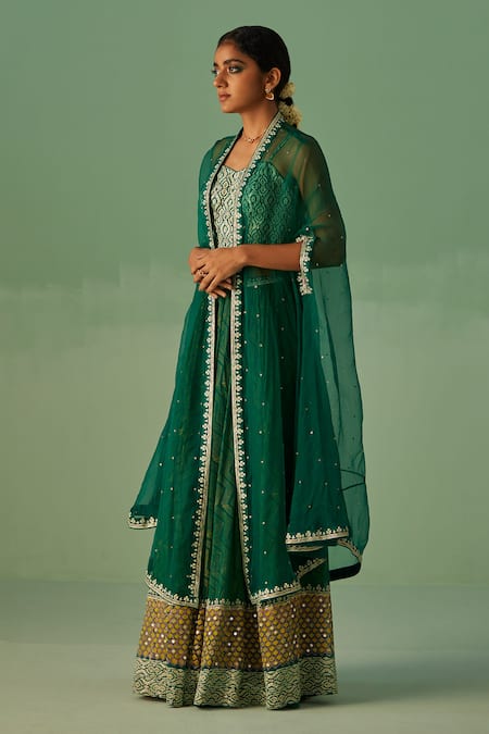 Surbhi Gupta Green Bamboo Beads, Mirrors Sweetheart Organza Cape Chevron Print Sharara Set Online at Aza Fashions Surbhi Gupta_Green Bamboo Beads, Mirrors Sweetheart Organza Cape Chevron Print Sharara Set _Online_at_Aza_Fashions