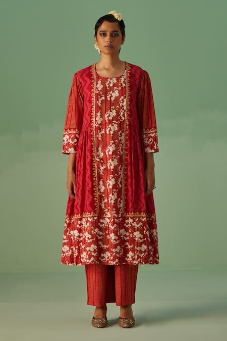 Surbhi Gupta Red Kurta Bamboo Silk Print Abstract Round Neck A Line With Trouser 