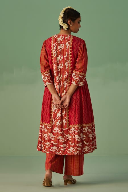 Shop Surbhi Gupta Red Kurta Bamboo Silk Print Abstract Round Neck A Line With Trouser at Aza Fashions Shop_Surbhi Gupta_Red Kurta Bamboo Silk Print Abstract Round Neck A Line With Trouser _at_Aza_Fashions