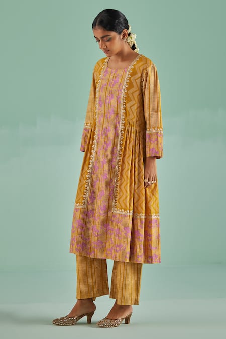 Surbhi Gupta Yellow Kurta Bamboo Silk Print Geometric A Line With Trouser Online at Aza Fashions Surbhi Gupta_Yellow Kurta Bamboo Silk Print Geometric A Line With Trouser _Online_at_Aza_Fashions