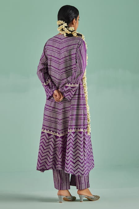 Shop Surbhi Gupta Purple Kurta Bamboo Silk Print Block Straight With Trouser at Aza Fashions Shop_Surbhi Gupta_Purple Kurta Bamboo Silk Print Block Straight With Trouser _at_Aza_Fashions