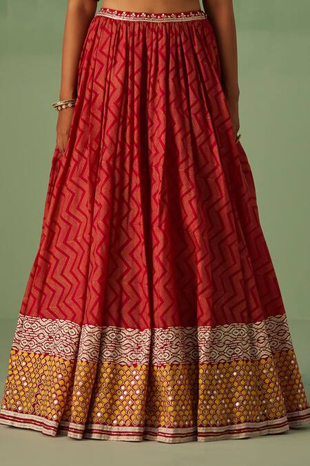 Buy Surbhi Gupta Red Bamboo, Organza Mirrors, Embroidery V-neck Chevron Print Lehenga Set Online at Aza Fashions Buy_Surbhi Gupta_Red Bamboo, Organza Mirrors, Embroidery V-neck Chevron Print Lehenga Set _Online_at_Aza_Fashions
