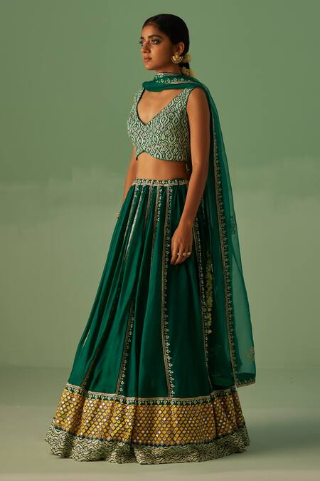 Surbhi Gupta Green Bamboo, Organza, Silk Diamonds, Placement Dabka Embellished Lehenga Set at Aza Fashions Surbhi Gupta_Green Bamboo, Organza, Silk Diamonds, Placement Dabka Embellished Lehenga Set _at_Aza_Fashions