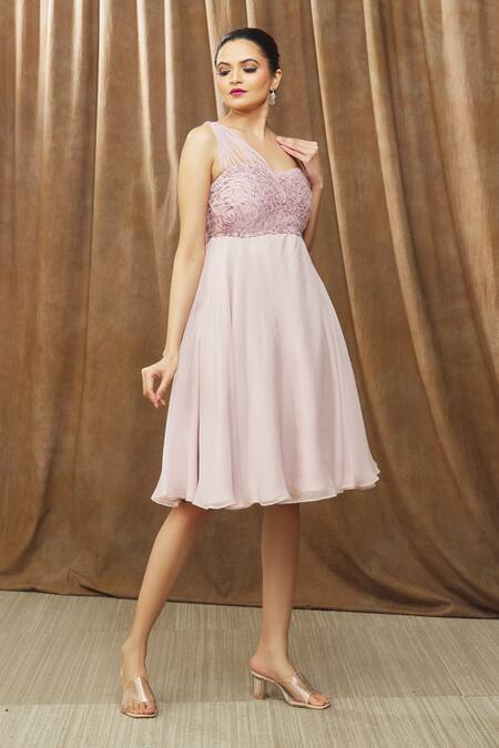 Buy Bump Loving Purple Nylon, Organza, Polyester Aster Leaves Embellished Maternity Dress Online at Aza Fashions Buy_Bump Loving_Purple Nylon, Organza, Polyester Aster Leaves Embellished Maternity Dress_Online_at_Aza_Fashions