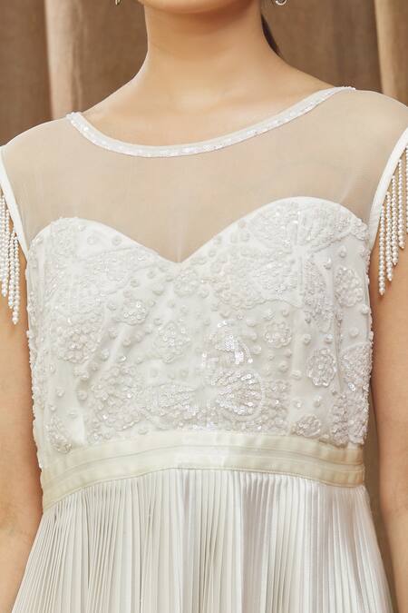 Bump Loving White Polyester, Net Embroidery Boat Neck Eloise Bodice Maternity Dress at Aza Fashions Bump Loving_White Polyester, Net Embroidery Boat Neck Eloise Bodice Maternity Dress_at_Aza_Fashions