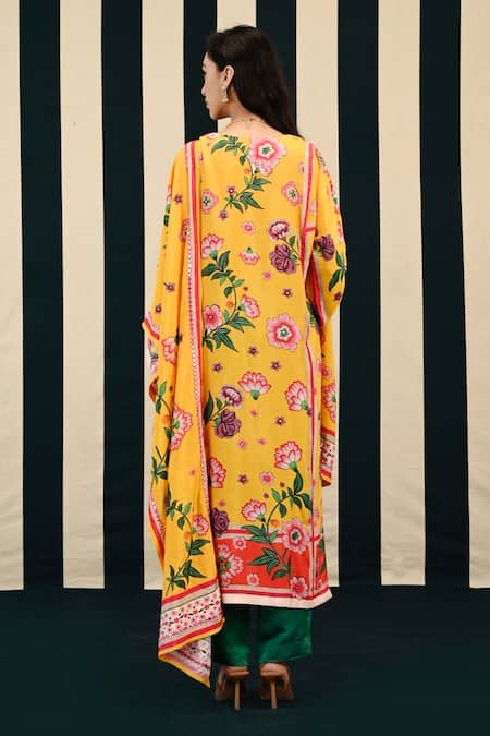 Shop Swati Vijaivargie Yellow Habutai Silk Jhumki Bloom Garden Print Kurta Pant Set at Aza Fashions Shop_Swati Vijaivargie_Yellow Habutai Silk Jhumki Bloom Garden Print Kurta Pant Set _at_Aza_Fashions