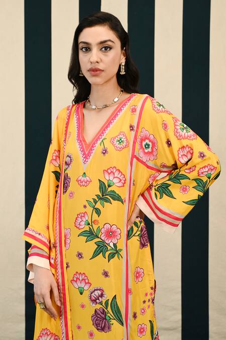 Swati Vijaivargie Yellow Habutai Silk Jhumki Bloom Garden Print Kurta Pant Set Online at Aza Fashions Swati Vijaivargie_Yellow Habutai Silk Jhumki Bloom Garden Print Kurta Pant Set _Online_at_Aza_Fashions