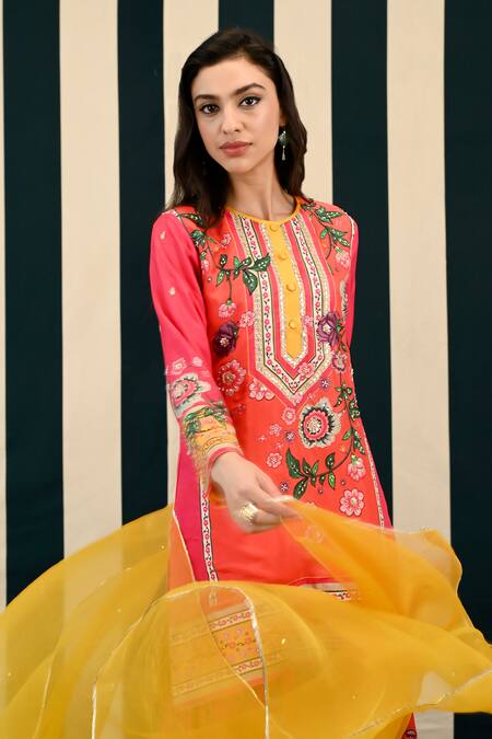 Swati Vijaivargie Red Kurta And Sharara Silk Embroidery Laila Blossom Magic Print Set Online at Aza Fashions Swati Vijaivargie_Red Kurta And Sharara Silk Embroidery Laila Blossom Magic Print Set _Online_at_Aza_Fashions