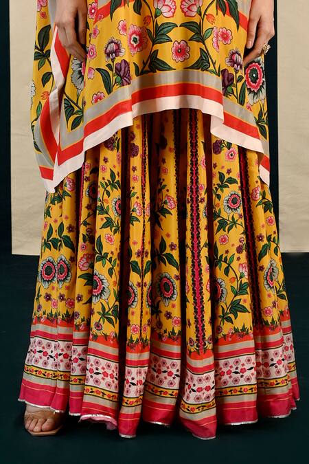 Swati Vijaivargie Yellow Habutai Silk Pansy Buttercup Print Tunic Kurta With Sharara at Aza Fashions Swati Vijaivargie_Yellow Habutai Silk Pansy Buttercup Print Tunic Kurta With Sharara _at_Aza_Fashions