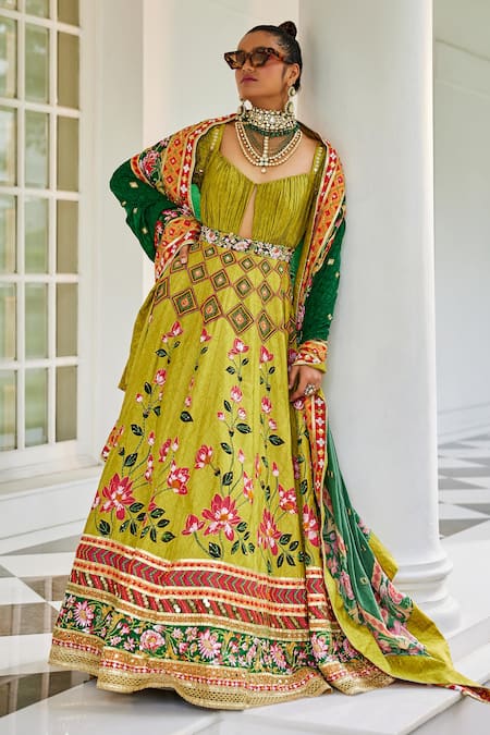 The Royaleum Floral Bloom Pattern Anarkali With Dupatta