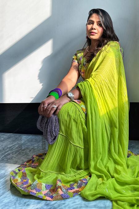 Buy Nirmooha Green Lurex, Silk, Nylon Embroidery Floral Border Pre-draped Saree With Blouse Buy_Nirmooha_Green Lurex, Silk, Nylon Embroidery Floral Border Pre-draped Saree With Blouse