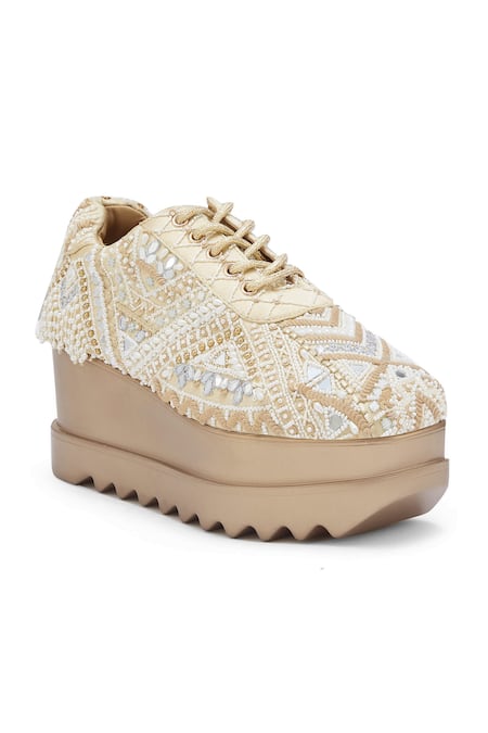 Anaar Off White Jashn Embellished Wedge Sneakers Online at Aza Fashions Anaar_Off White Jashn Embellished Wedge Sneakers _Online_at_Aza_Fashions