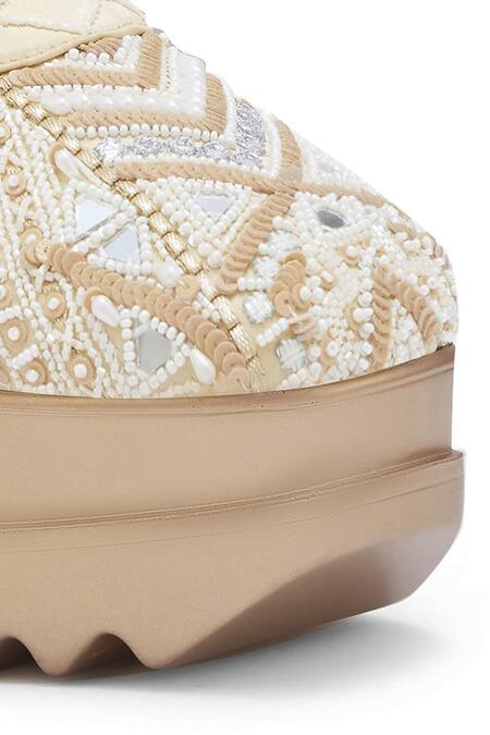 Shop Anaar Off White Jashn Embellished Wedge Sneakers Online at Aza Fashions Shop_Anaar_Off White Jashn Embellished Wedge Sneakers _Online_at_Aza_Fashions