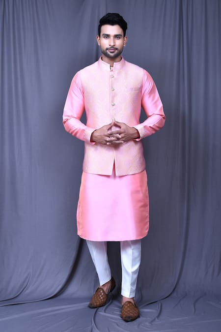 Arihant Rai Sinha Bloom Emboss Art Jacquard Bundi 