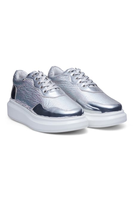 Silver metallic best sale tennis shoes