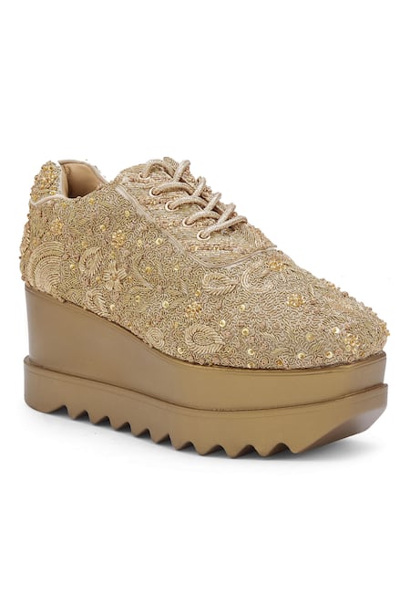 Anaar_Gold Embroidery Kintsugi Wedge Sneakers _Online_at_Aza_Fashions