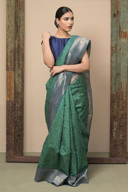 Dusala Green Embroidery Brahmi Floral Woven Saree With Running Blouse 