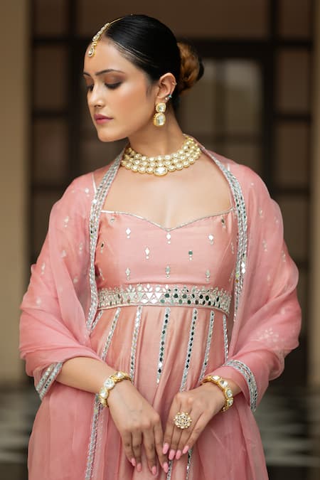 Esha Koul_Pink Organza, Chanderi, Linen Mirrors Sweetheart Embroidered Onion Anarkali Set _Online_at_Aza_Fashions