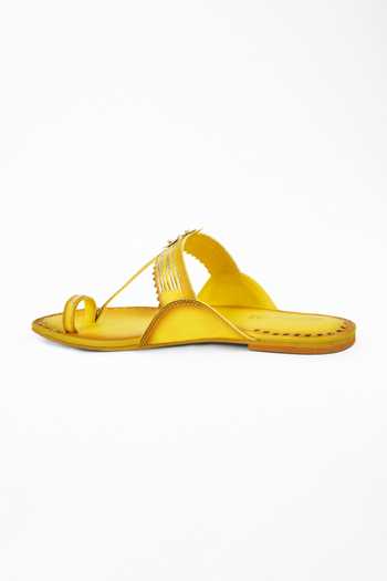 Shop_Signature Sole_Yellow Hand Embroidery Kasab Kolhapuris_Online_at_Aza_Fashions
