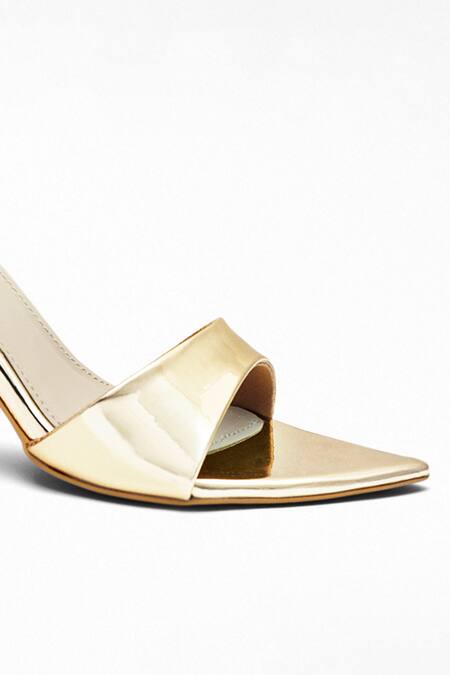 Shop Signature Sole Gold Mirror Finished Pointed Toe Heels Online at Aza Fashions Shop_Signature Sole_Gold Mirror Finished Pointed Toe Heels _Online_at_Aza_Fashions