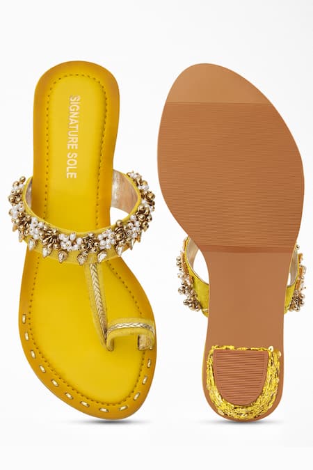 Signature Sole Kolhapuri Embroidered Block Heels 