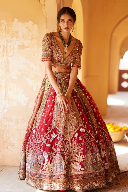 Gold Tissue Lehenga Choli and Belt with contrasting Red Tulle Dupatta –  Nitika Gujral