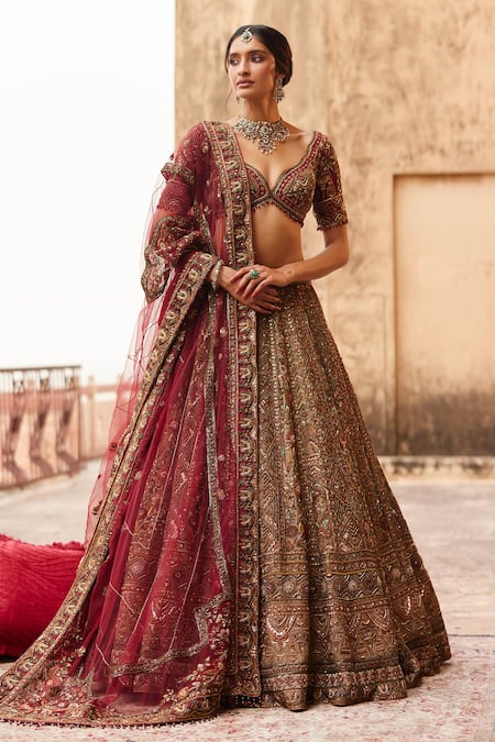 Maroon Golden Designer Work Lehenga Choli - Indian Heavy Anarkali Lehenga  Gowns Sharara Sarees Pakistani Dresses in USA/UK/Canada/UAE - IndiaBoulevard
