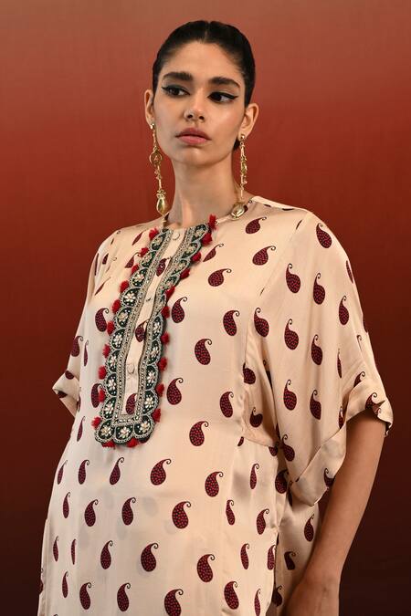 Swati Vijaivargie_Off White Bemberg Modal Satin Print Paisley Chameli Kaftan With Dhoti Pant _Online_at_Aza_Fashions