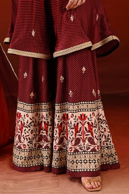 Swati Vijaivargie Maroon Raat Rani Geometric Print Anarkali Sharara Set at Aza Fashions Swati Vijaivargie_Maroon Raat Rani Geometric Print Anarkali Sharara Set _at_Aza_Fashions