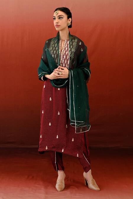 Buy Swati Vijaivargie Maroon Bemberg Modal Satin Print Moli Embroidered Yoke Kurta Dhoti Set Online at Aza Fashions Buy_Swati Vijaivargie_Maroon Bemberg Modal Satin Print Moli Embroidered Yoke Kurta Dhoti Set _Online_at_Aza_Fashions