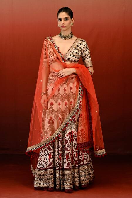 Shop Swati Vijaivargie Off White Silk, Net, Linen, Satin Embroidery, Tammana Lotus Print Lehenga Set Online at Aza Fashions Shop_Swati Vijaivargie_Off White Silk, Net, Linen, Satin Embroidery, Tammana Lotus Print Lehenga Set _Online_at_Aza_Fashions