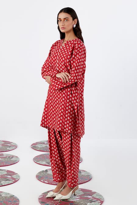 Shop Ridhi Mehra Red Chanderi Print Dahlia Teryn Floral Boota Kurta With Salwar at Aza Fashions Shop_Ridhi Mehra_Red Chanderi Print Dahlia Teryn Floral Boota Kurta With Salwar _at_Aza_Fashions