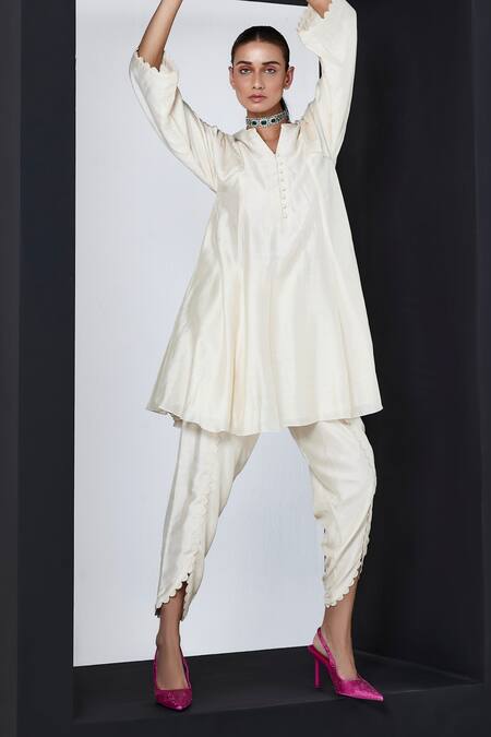 Buy Ridhi Mehra Ivory Silk Collared Eloise Solid Kurta And Tulip Pant Set Online at Aza Fashions Buy_Ridhi Mehra_Ivory Silk Collared Eloise Solid Kurta And Tulip Pant Set _Online_at_Aza_Fashions