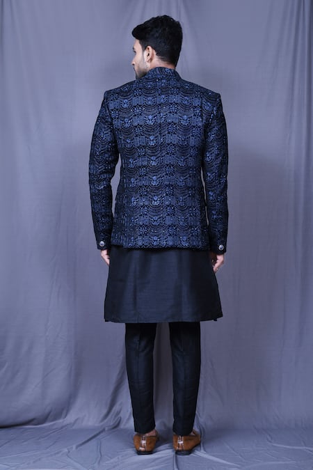 Arihant Rai Sinha Velvet Embroidered Sherwani Set 