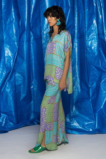 Doh Tak Keh_Grey Muslin Illaake Printed Wide Legged Trouser _Online_at_Aza_Fashions