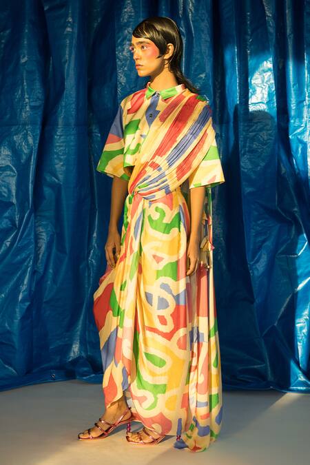 Doh Tak Keh_Beige Cupro Magnum Satin Printed Lipi Pre-draped Saree With Shirt _at_Aza_Fashions