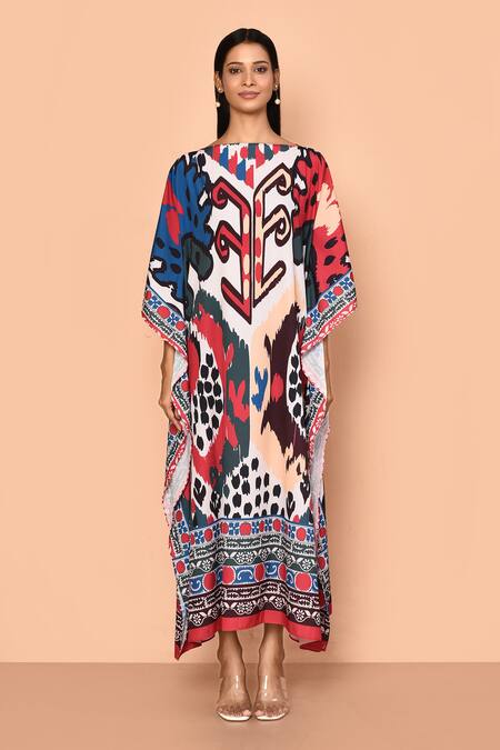 Buy_Naintara Bajaj_Multi Color Georgette Print Abstract Straight Neck Tribal Kaftan_Online_at_Aza_Fashions