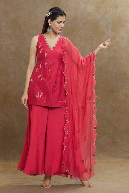 Shop_1999ad By Amita & Deepak_Red Chanderi Embroidery V-neck Kurta Sharara Set _Online_at_Aza_Fashions