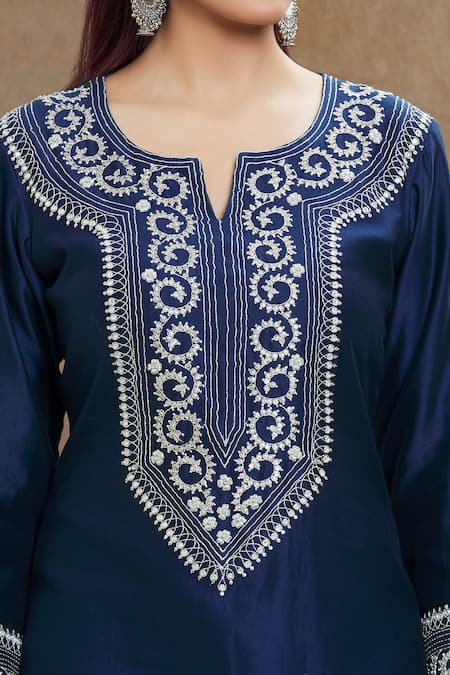 Shop_1999ad By Amita & Deepak_Blue Chanderi Embroidery Split V-neck Kurta Pant Set _Online_at_Aza_Fashions