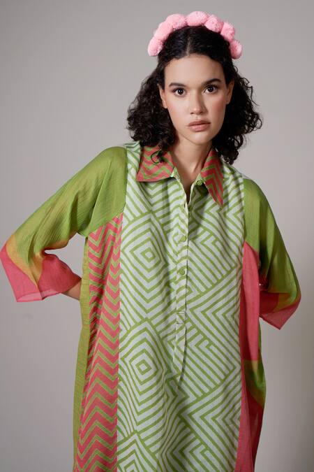 Shop Priti Prashant Green Cotton, Silk Collared Keshi Geometric Print Tunic And Pant Set Online at Aza Fashions Shop_Priti Prashant_Green Cotton, Silk Collared Keshi Geometric Print Tunic And Pant Set _Online_at_Aza_Fashions